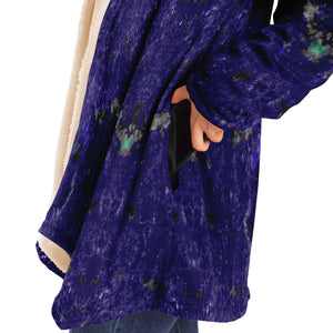 Fleece hooded cloak pocket detail