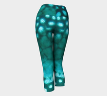 Load image into Gallery viewer, Trunkfish Eco Yoga Capris